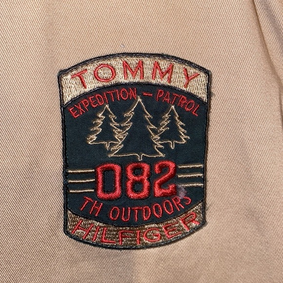 Tommy Hilfiger Vintage Hunting Fishing vest with Outdoors embroidered patch - Picture 3 of 11